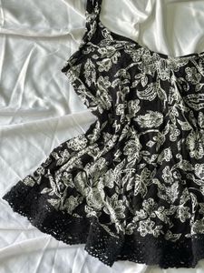 Black Lily Top