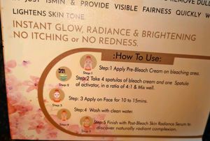 GloWhite Herbals Vit C Fruit Juice Facial Bleach
