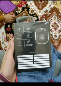 3 Earbuds Chess Robot Mini 2 Drawer