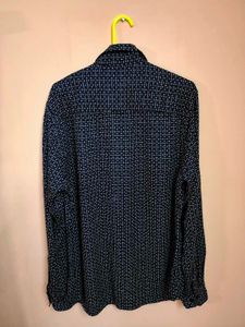 Max Men&#39;s Printed Slim Fit Casual Shirt