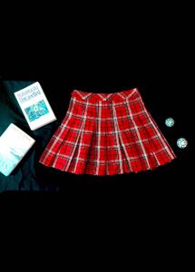 H&amp;M Red Pleated Skarter Skirt