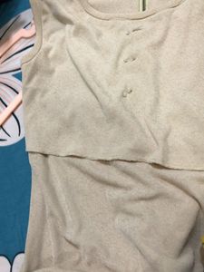 Stylish Sleeveless Dress