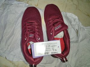 Maroon Running Shoes