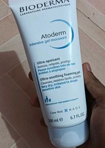 Bioderma Atoderm intensive gel moussant Cleanser