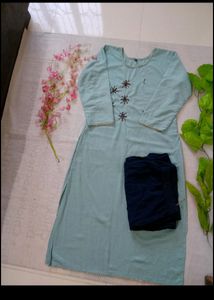 Kurti Set.