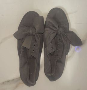 Casual Shoes