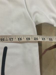 white graphic t shirt