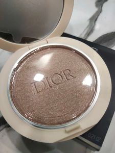 Dior Face Highlighter