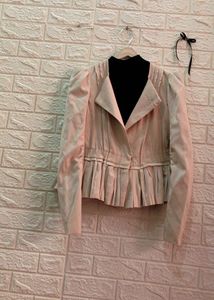 full high quality elegant Beige Jacket top 👜🕶️