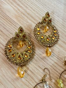 2 Earrings Combo