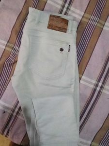 Light Wash Denim Jeans