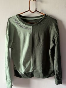 A Perfect Sweatshirt Top