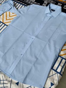 Omar Sharif Men Solid Blue Formal Shirt