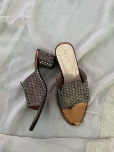 🌸 Women Heels 🌸