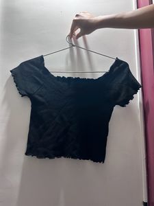 Black Ribbed Daisy Crop Top