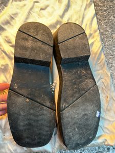 Vintage pearl Flat