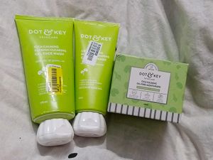 Dot & Key Skincare Set