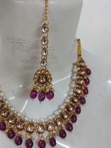 Elegant Kundan Necklace Set