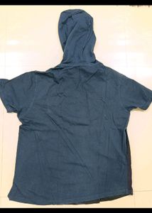 Two Hoodie With And Without Sleeves