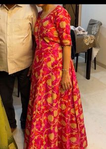 Elegant Floral Print Ethnic Gown