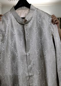 PRICE DROPPED Sherwani along With Stole