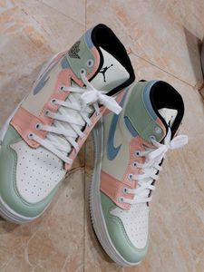 Nike Pink Air Jordan 1 Sneakers