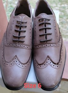 Size 6, Leather Shoe