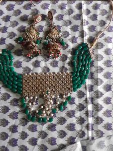 Green Beaded Necklace