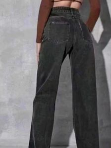 Wide Leg Jeans - Light Wash