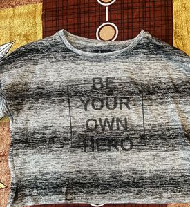 Stylish Graphic Print Top