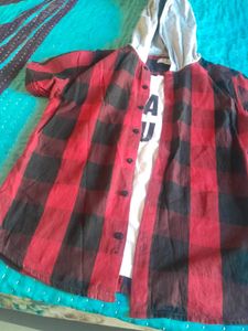 Red &amp; Black Plaid Hooded Shirt