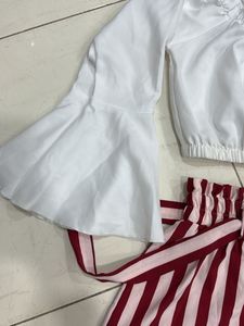 Stripped Short Set