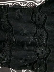 Black Lace Top | Free Accessory