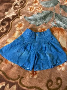 Divider Skirt (short)
