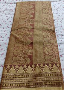 Elegant Ethnic Saree (brown colour with golden des