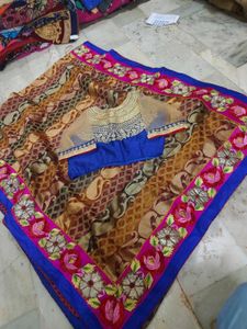 flower 🌹 border heavy saree with blouse