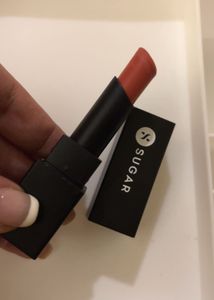 Sugar Lipstick (Shade- Bare Hug)