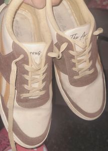 The Aurous Brand Formal Unisex Shoes Size 8.5