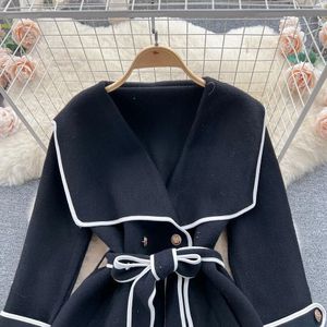 Women’s Black &amp; White Coat For Winters