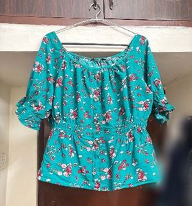 “Tokyo Talkies” Floral Green Top