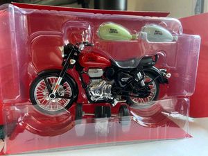Royal Enfield Scale Model
