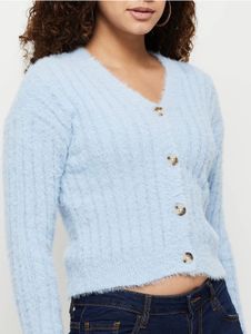 price drop!😍MAX Women V-neck Crop Cardigan