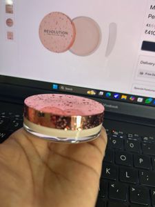 Makeup Revolution Perfecting Primer