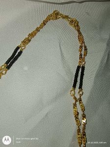 dainty gold chain necklace black stone w earrings