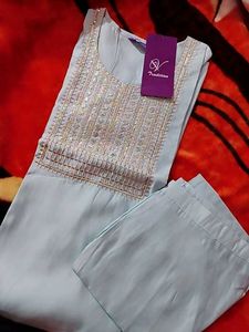 Elegant Embroidered Kurta