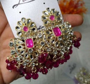 Elegant Pink Earrings