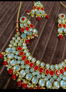 Price Drop- Beautiful Kundan Jewellery Set