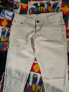 Cargo Jeans Cream Colour