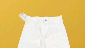 E@52 Size-28 Straight Jeans