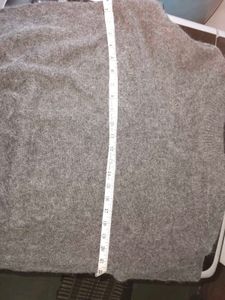 Sweater For Men Or Women. VERY SOFT.